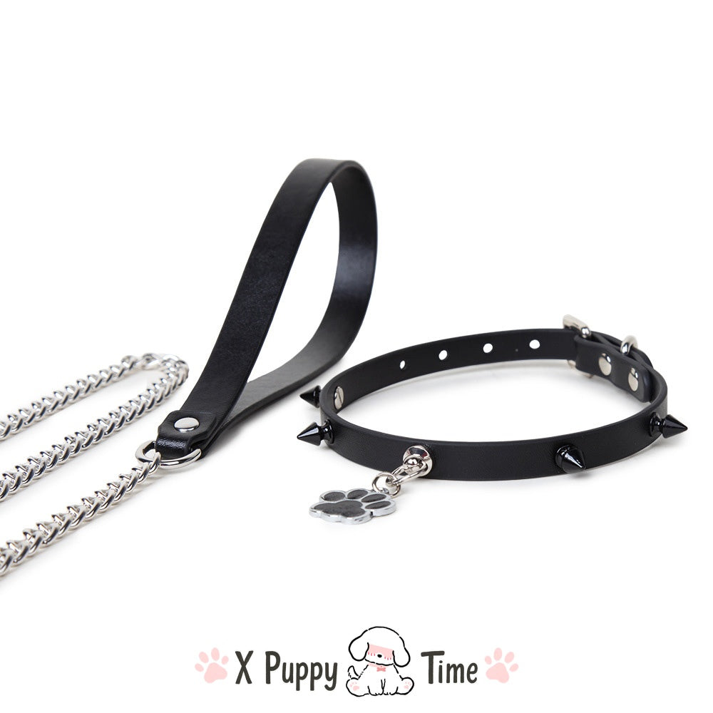 Spiked Paw Charm Leather Choker